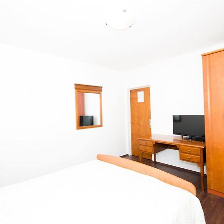 Guest House Rooms Rose Molunat Eksteriør billede